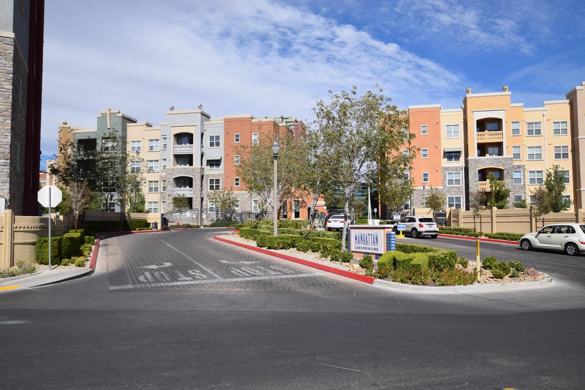 Manhattan Condos for Sale Dan Kipnis, Las Vegas Realtor®